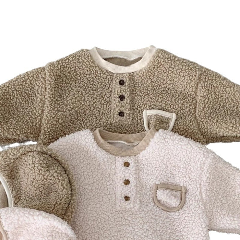 Baby jumpsuit with lamb wool for winter