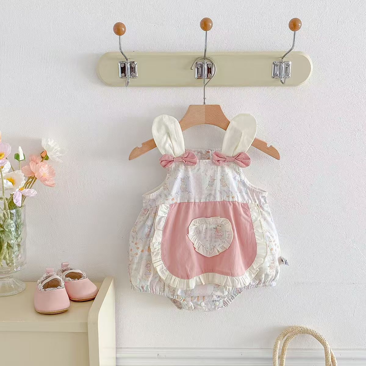Baby Lightweight Sleeveless Bodysuit